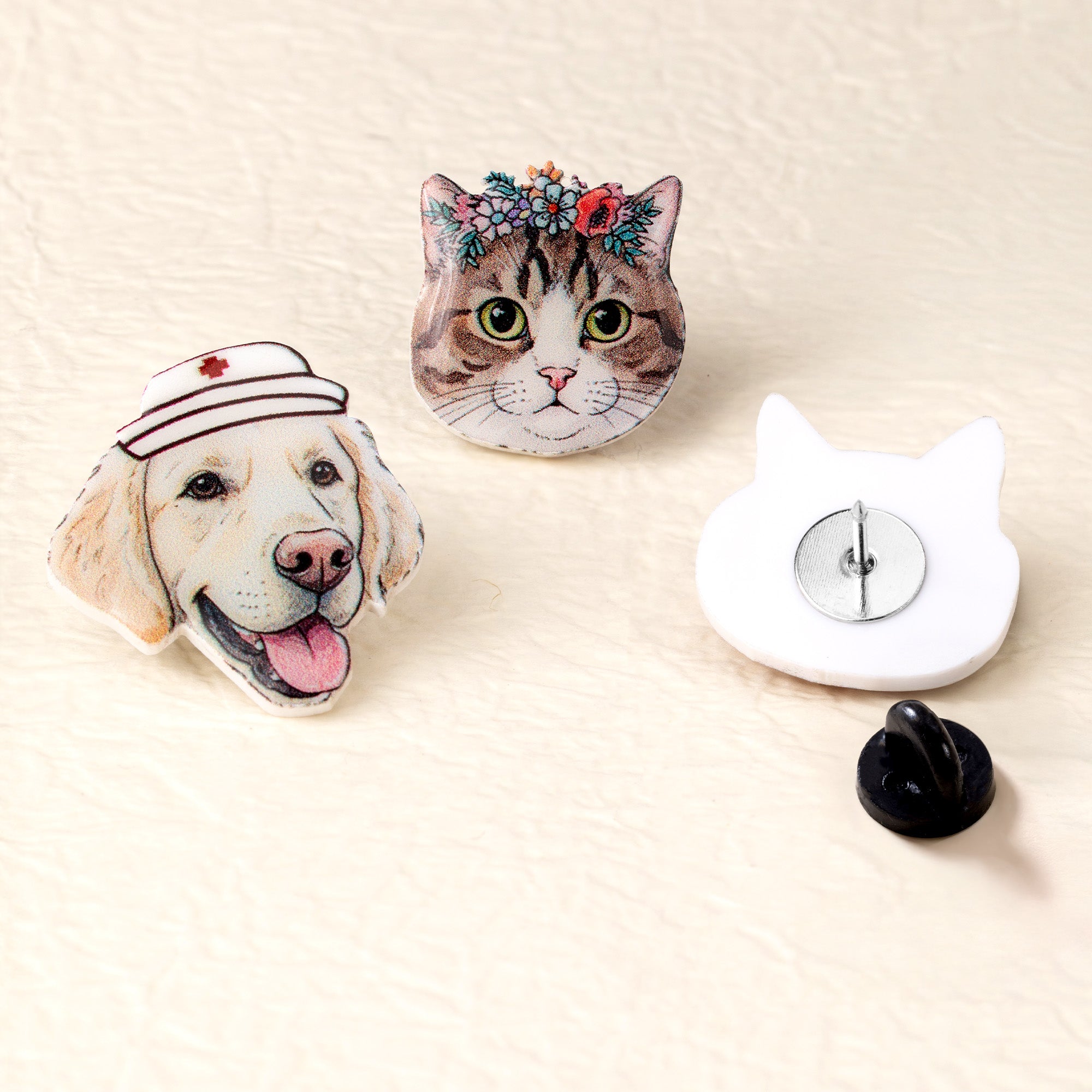 Personalizado lindo retrato de mascota Broche con nombre Wearable Art Memorial Birthday Festival Gift for Pet Lovers Friends