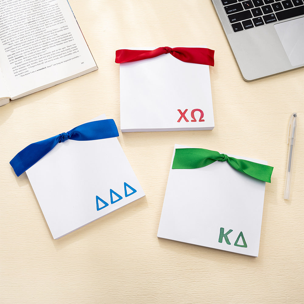 Bloc de notas de letras griegas con lazo personalizado con el tema de la hermandad de mujeres Regalo para hermanas amigas | Callie × Affinity Licensing