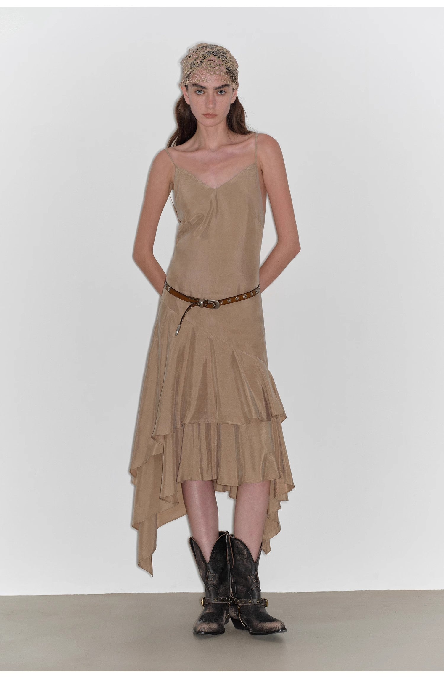 Heart-beating Invitation Lazy copper-ammonia rayon V-neck irregular adjustable mid-length suspender dress