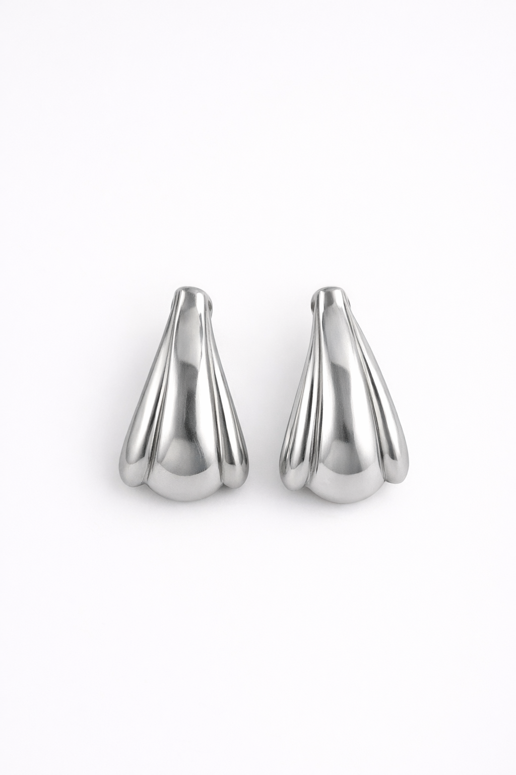 Edge Hoop Earring (Silver)