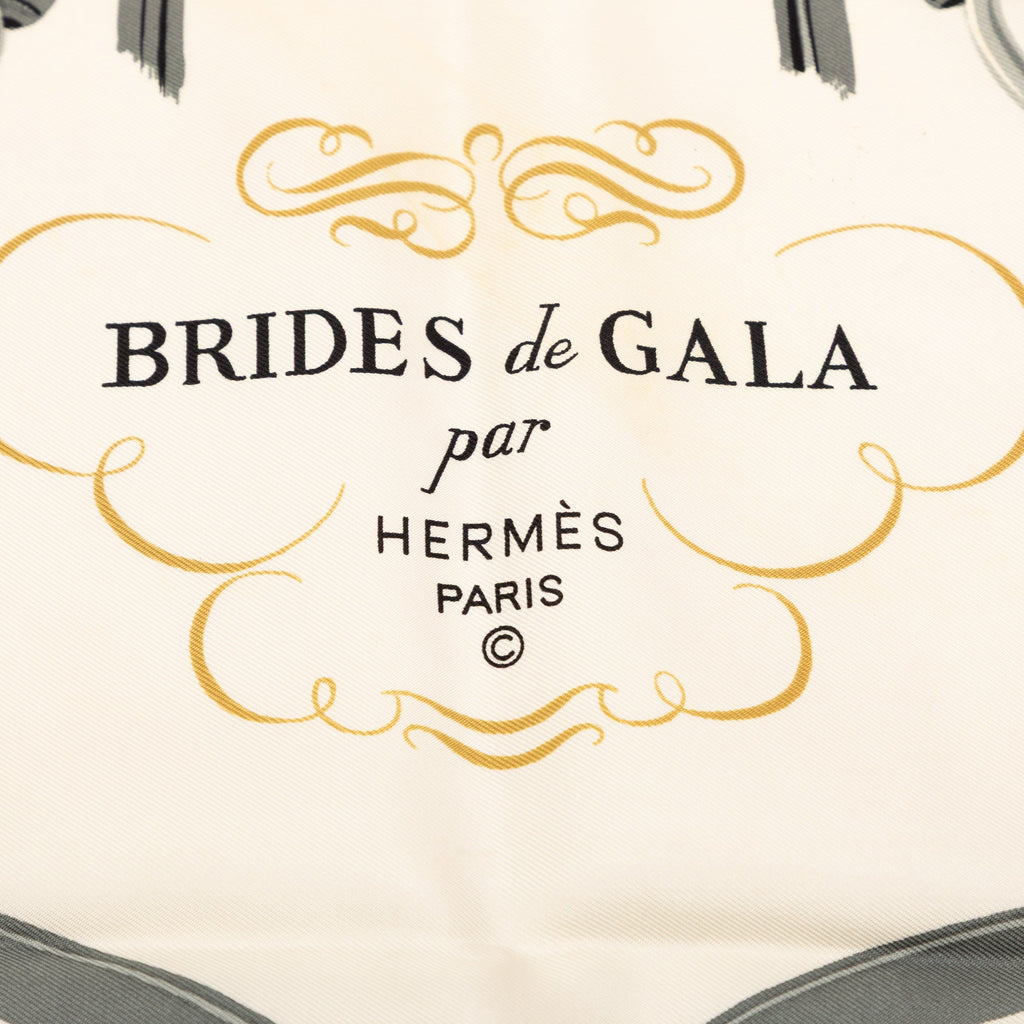 Brides de Gala Silk Scarf 90