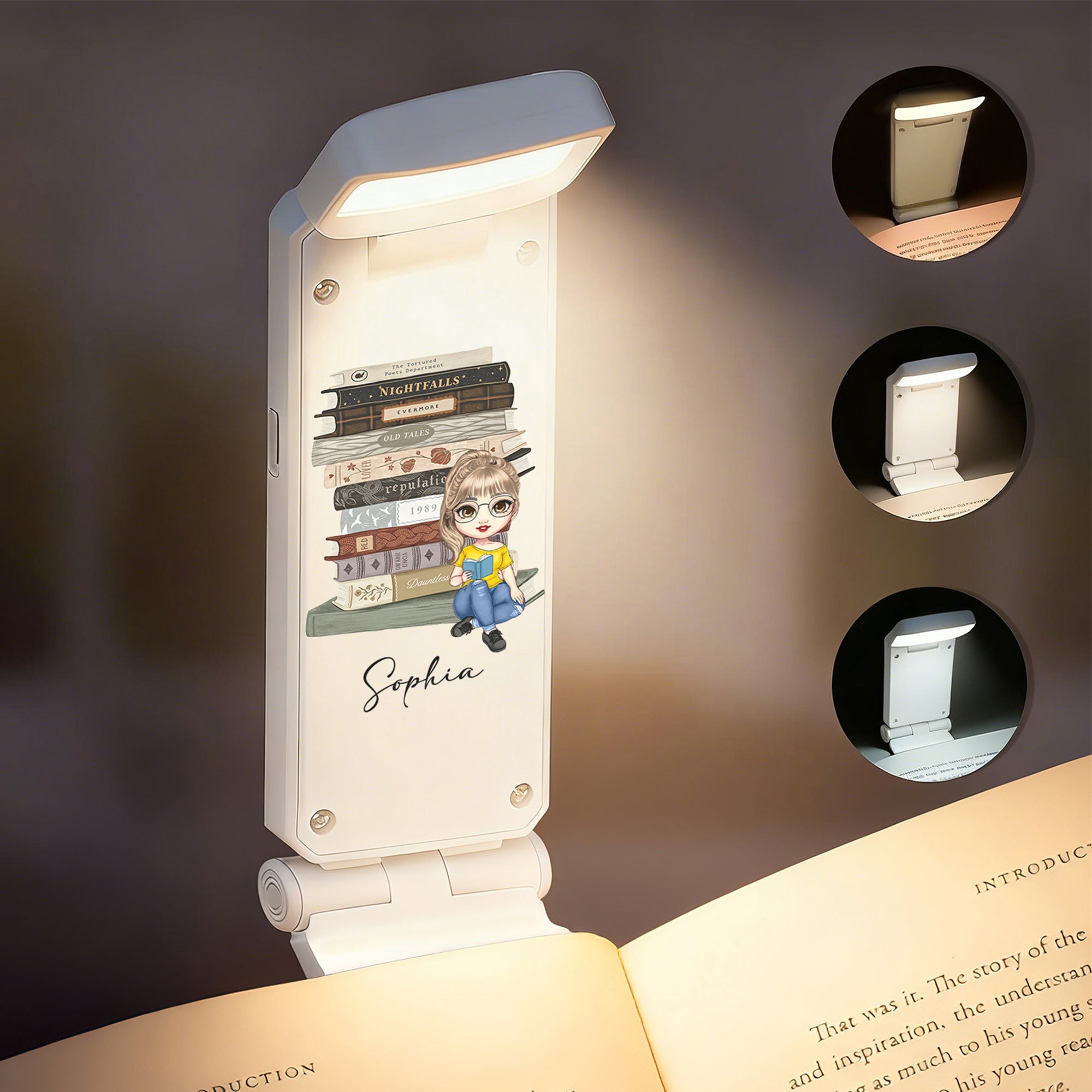 Libro personalizado de la vendimia de dibujos animados recargable de 3 colores LED Book Light Clip con nombre de uso diario regalo de cumpleaños para los estudiantes ratones de biblioteca