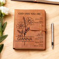 Personalizado forrado Nacimiento Flor Biblia A5 PU cubierta del cuaderno de cuero con el nombre y el bolsillo Cumpleaños Bautizo Regalo para Cristiano