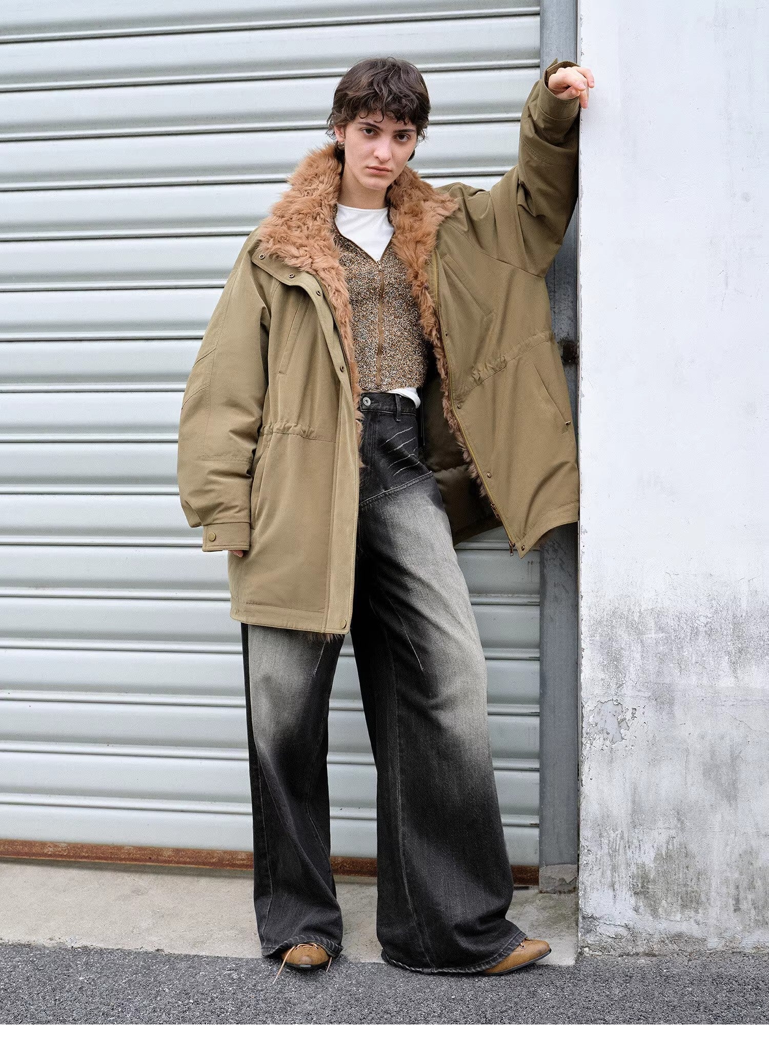 Amber Pine Forest fashionable Toka curly collar 90 goose down H-type drawstring mid-length parka down jacket