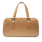Monogram Mat Shelton