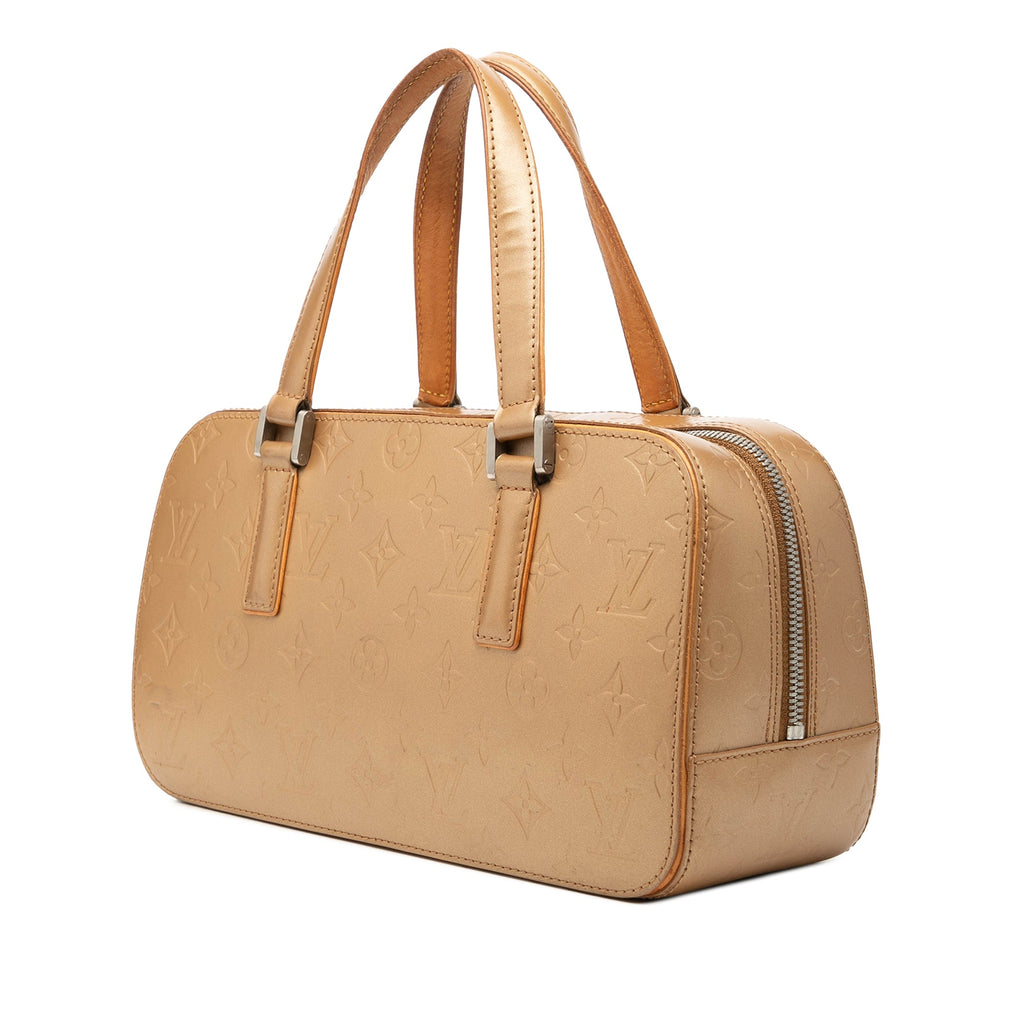 Monogram Mat Shelton