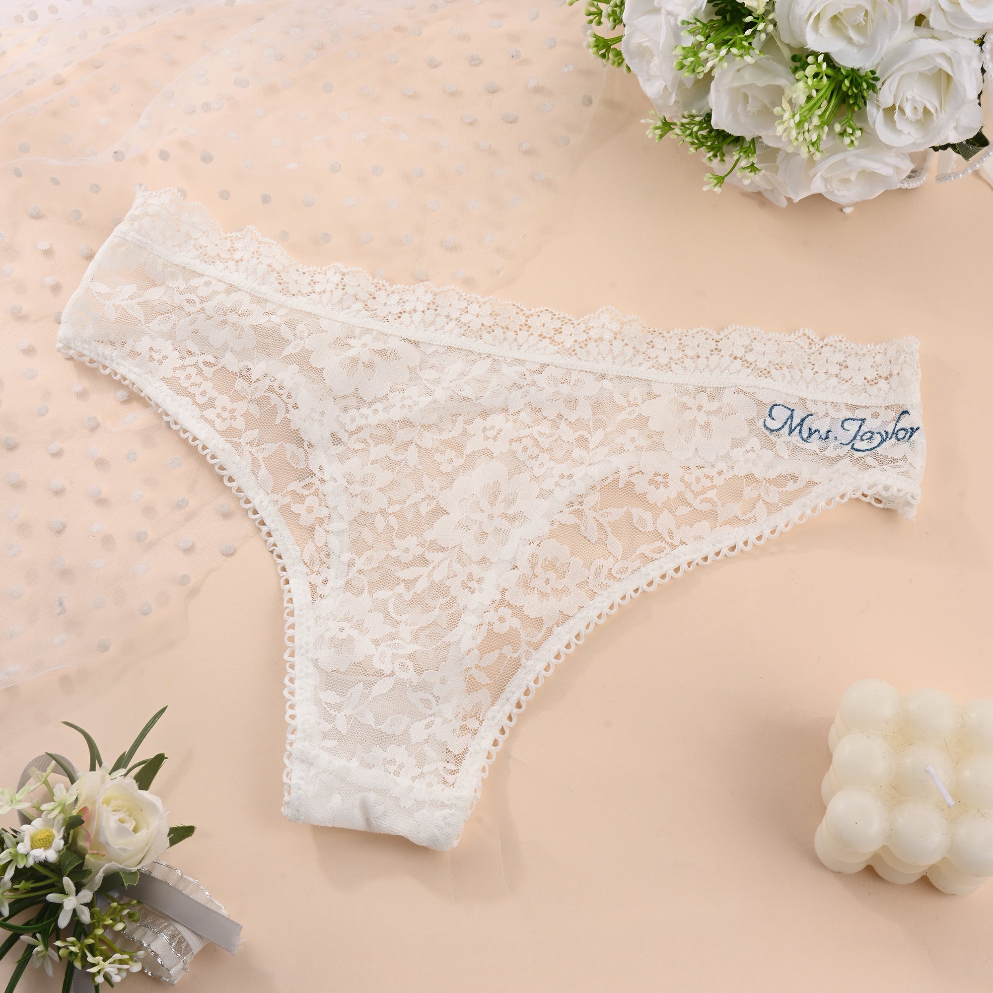 Personalizado Sexy Novia Ropa interior de encaje blanco tanga con texto Luna de miel Día de San Valentín Boda Ducha Nupcial Regalo para ella