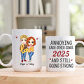 Personalizada de dibujos animados personajes de la pareja 11 oz 15 oz taza de cerámica con nombres y texto de uso diario Día de San Valentín Aniversario de regalo para la pareja