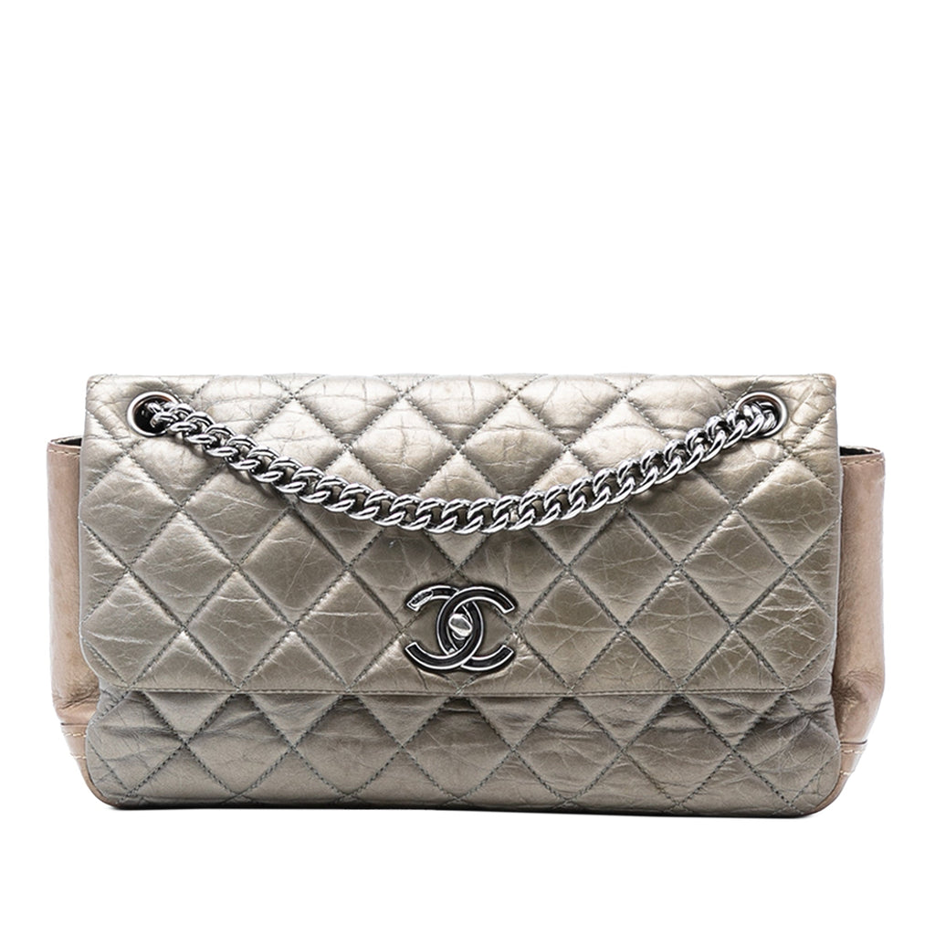 Small Bicolor Quilted Aged Calfskin Lady Pearly Flap