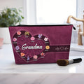 Personalizado Retro Corazón Diseño 1-12 Nacimiento Flores Bolsa de Maquillaje Portátil con Nombre y Título Cumpleaños Aniversario Navidad Regalo para Mamá Abuela