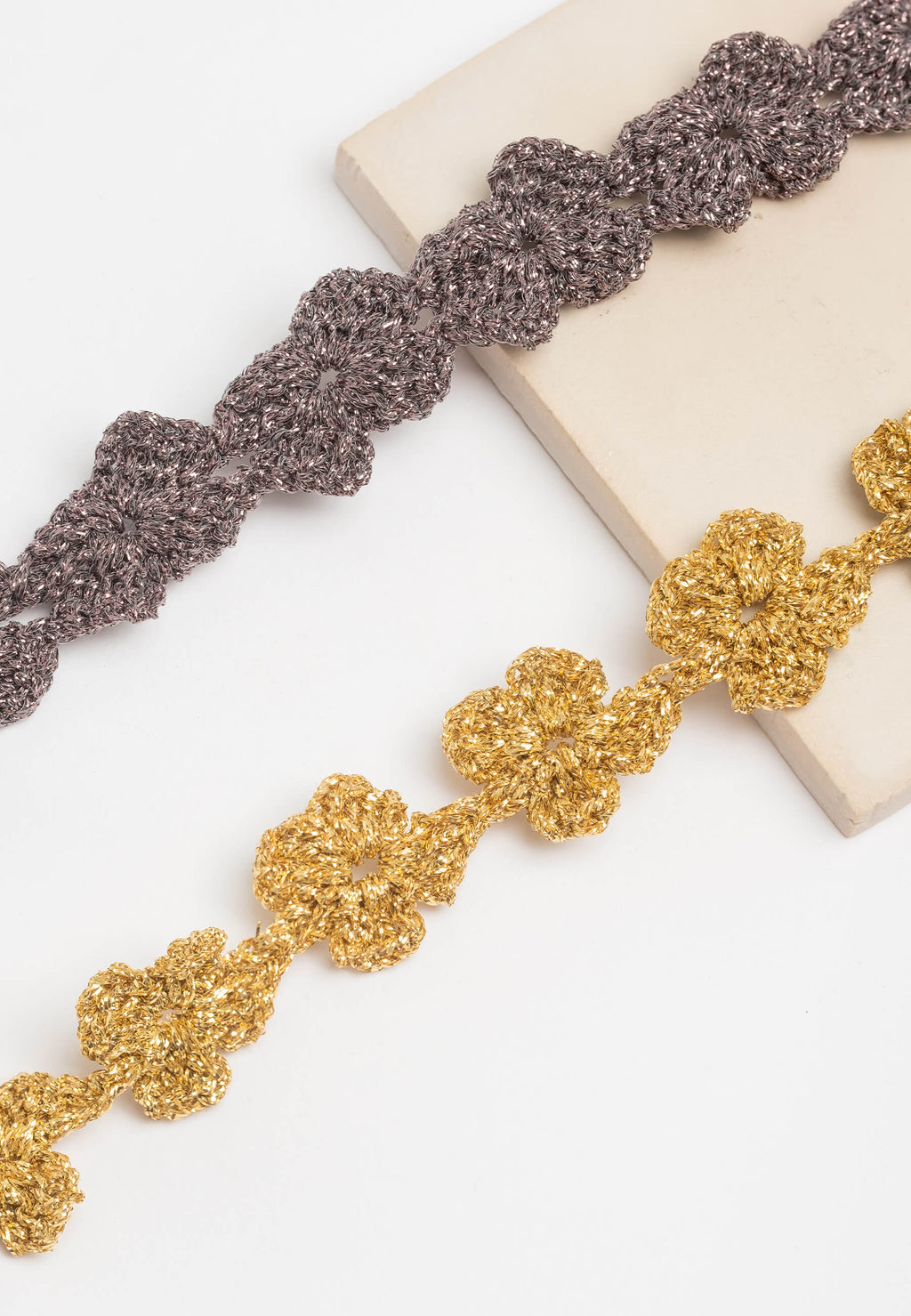Choker Spike Pitiusas Gris