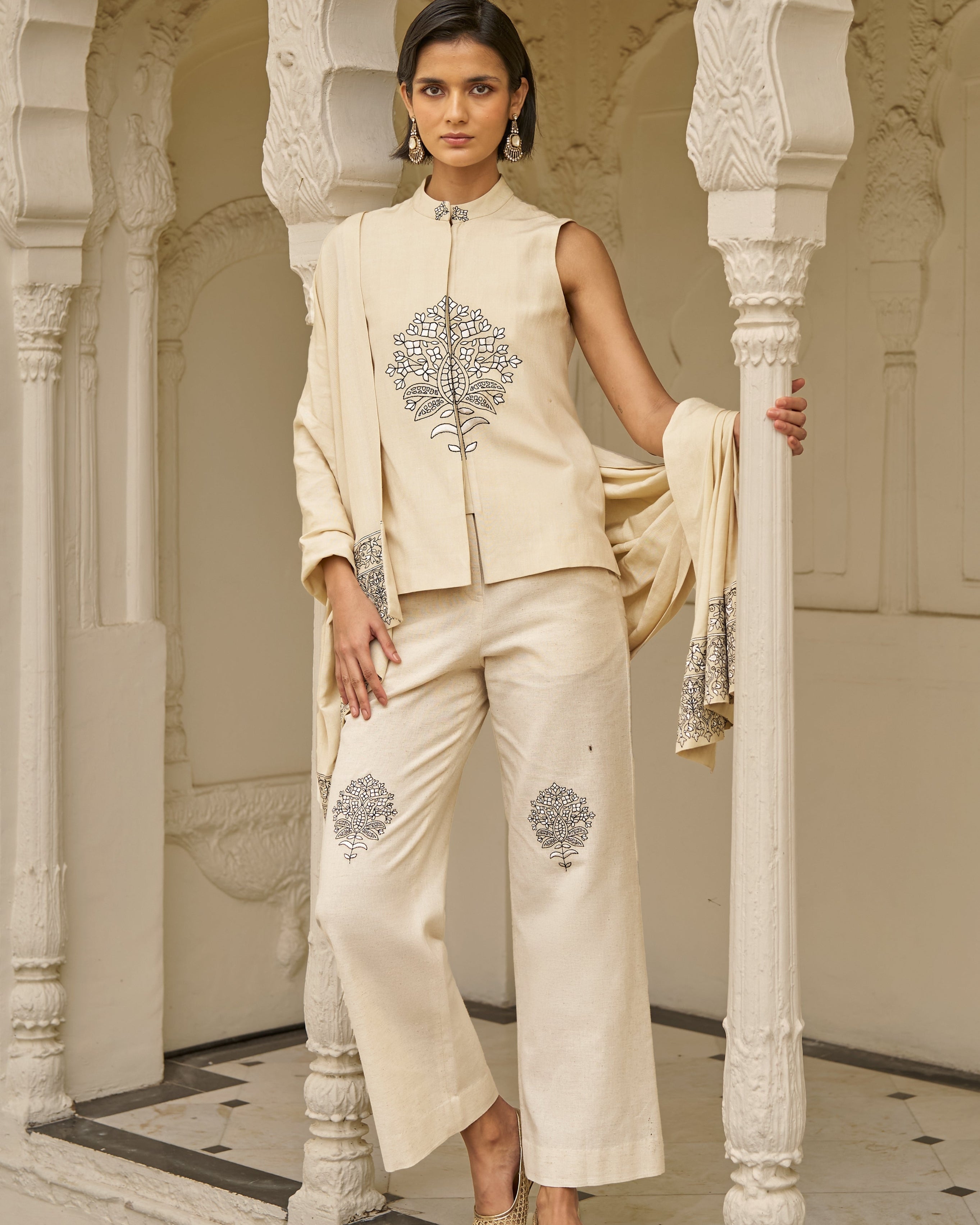Linen Embroidered Pant Set With Shawl By KYNAH, Luxury Indian Fashion & Bridal Wear