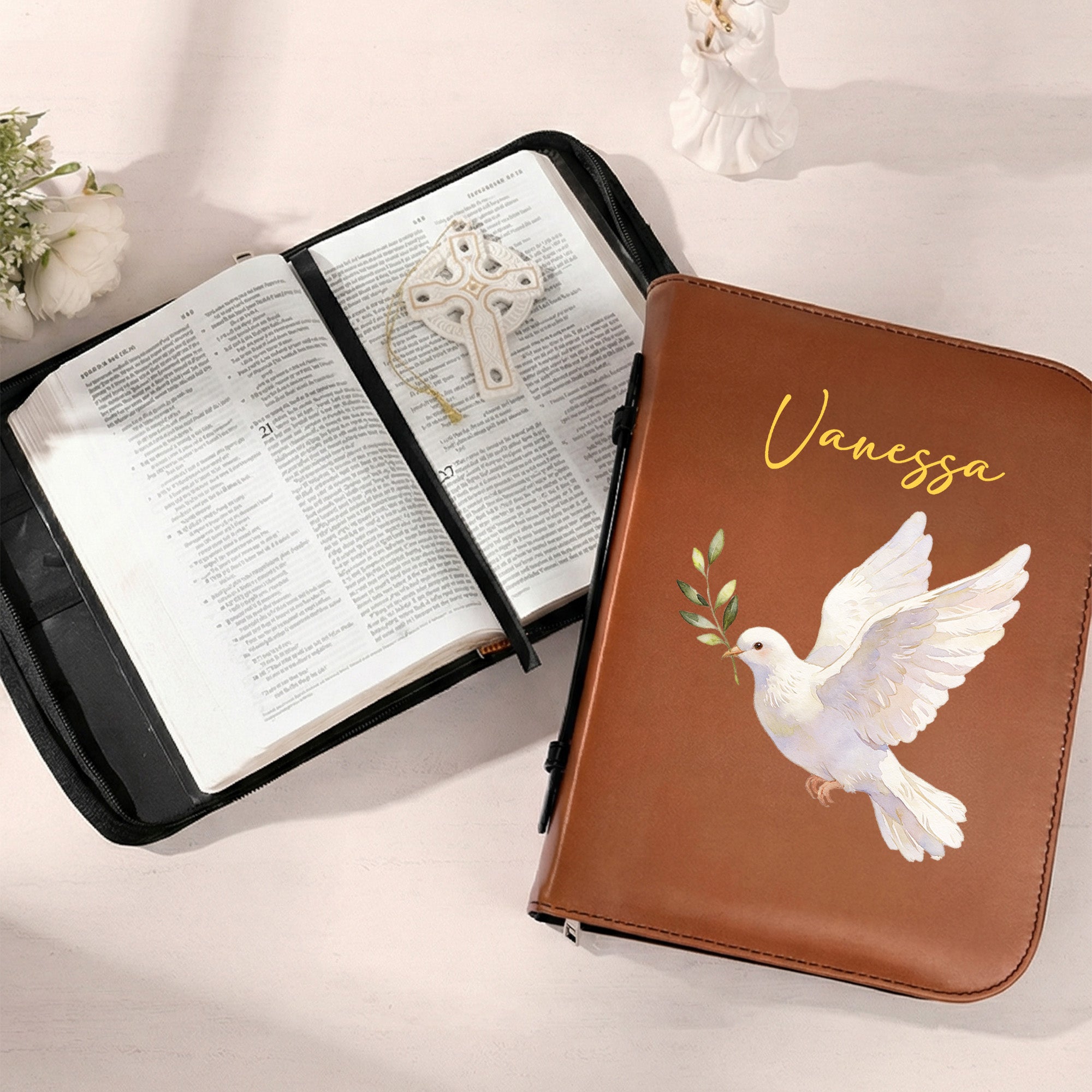 Personalizada Multicolor Cristiano Patrón PU Biblia de cuero cubierta del libro con el nombre de cremallera y asa de transporte Bautismo religioso regalo de vacaciones para los cristianos