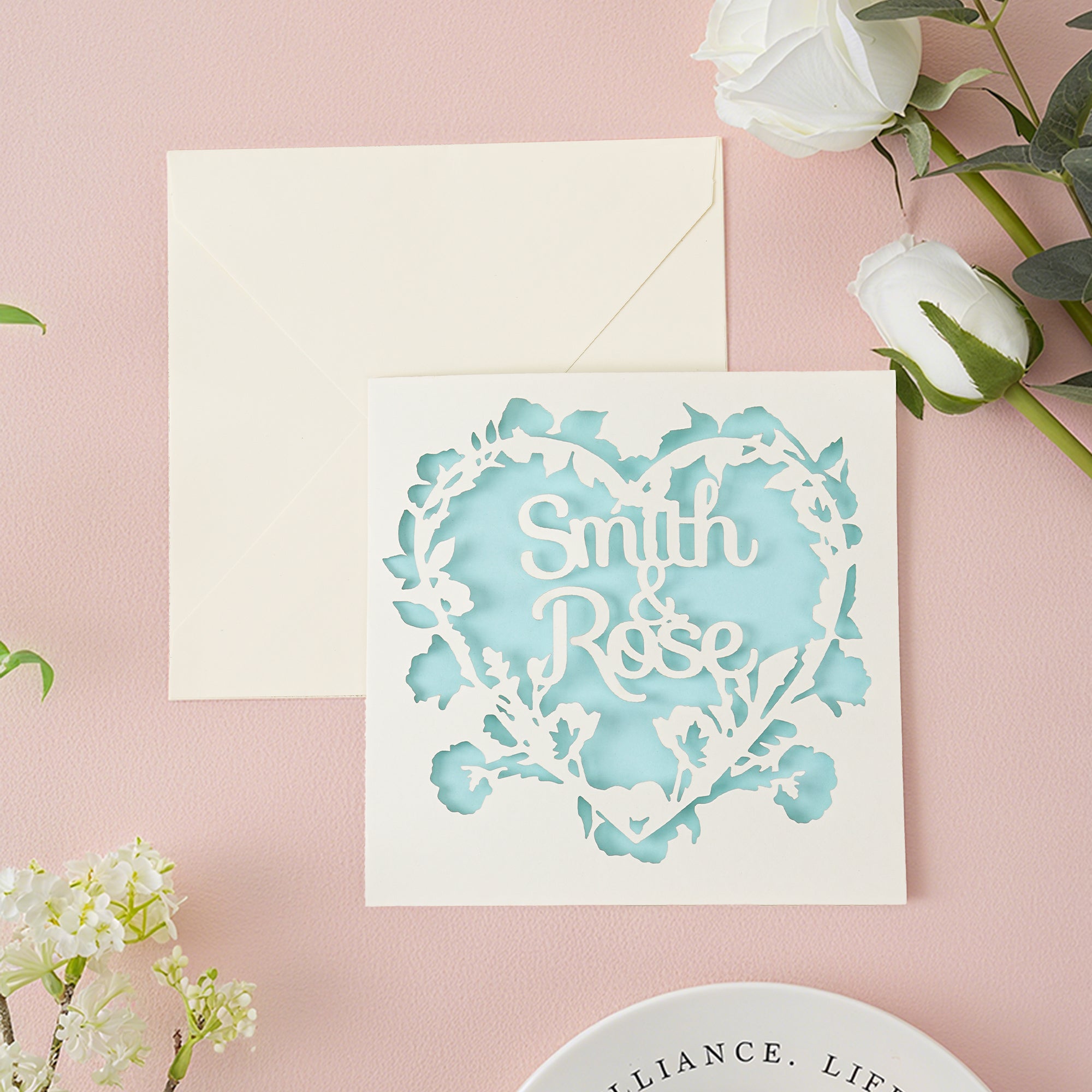 Personalizada Multicolor Floral Corazón Hueco Diseño Tarjeta de Felicitación con Nombre Fecha y Sobre Gratis Aniversario de Boda para Recién Casados