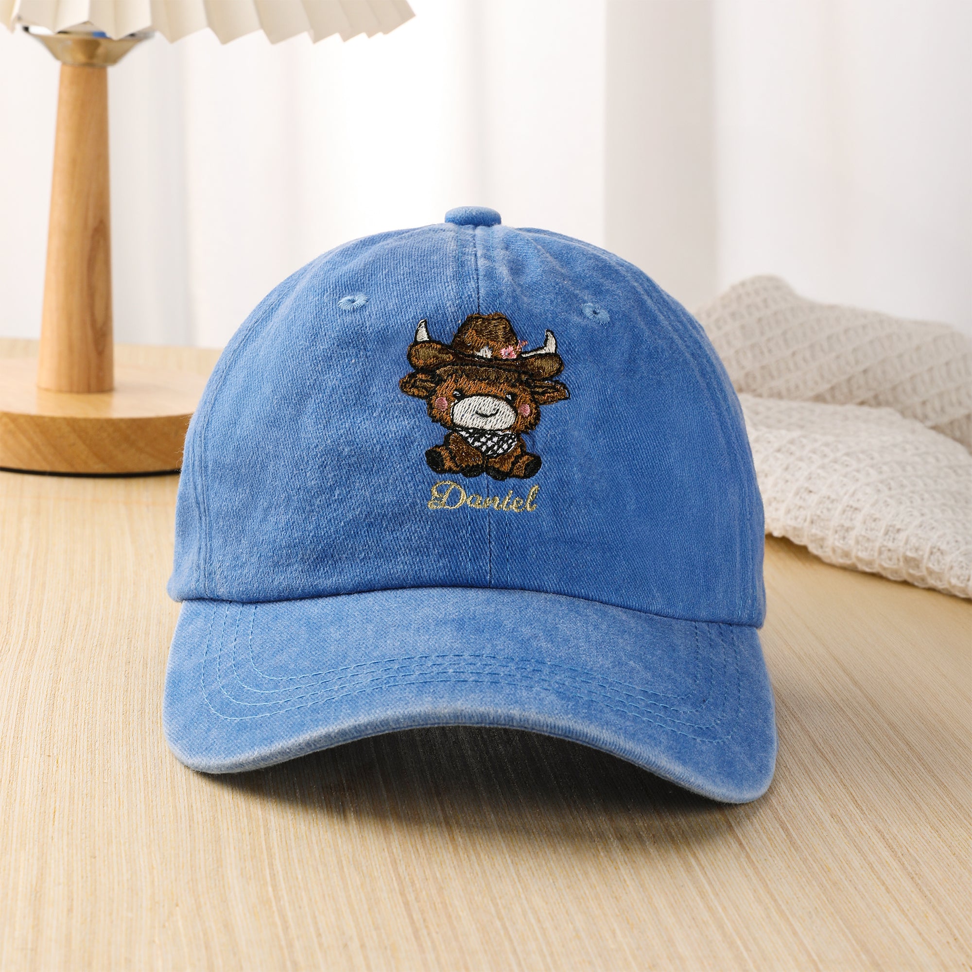 Bordado personalizado Highland Vaca Patrón 100% algodón apenado Retro Gorra de béisbol con nombre Cumpleaños Regalo de Navidad para Highland Cow Lover