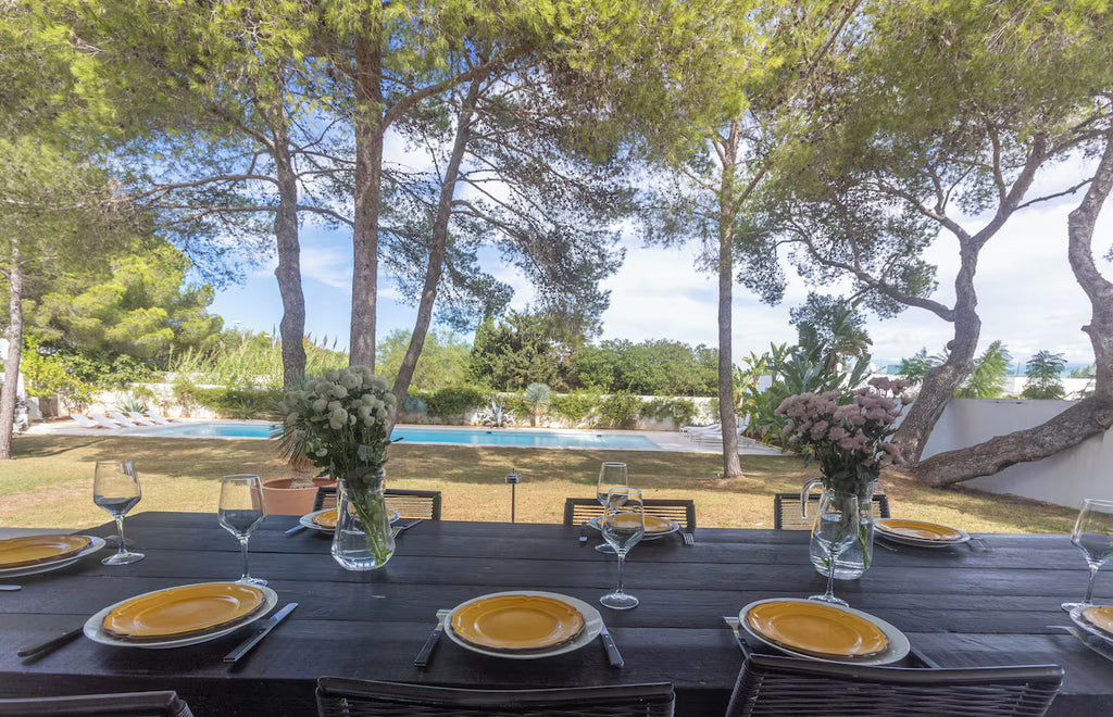 Peaceful Classic Ibiza Villa with a Large Pool in San Antonio