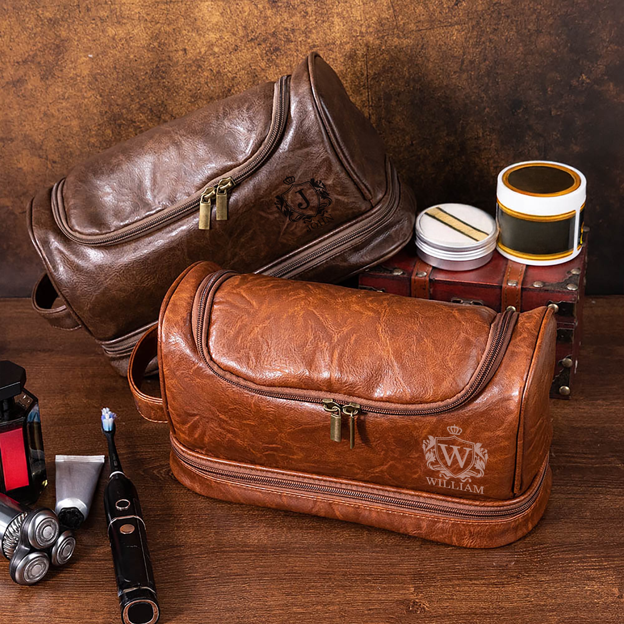Personalizado Escudo de la Corona Bolsa de aseo portátil de cuero PU impermeable para hombres con la inicial y el nombre grabados Viaje de negocios Viaje de cumpleaños Regalo para los hombres