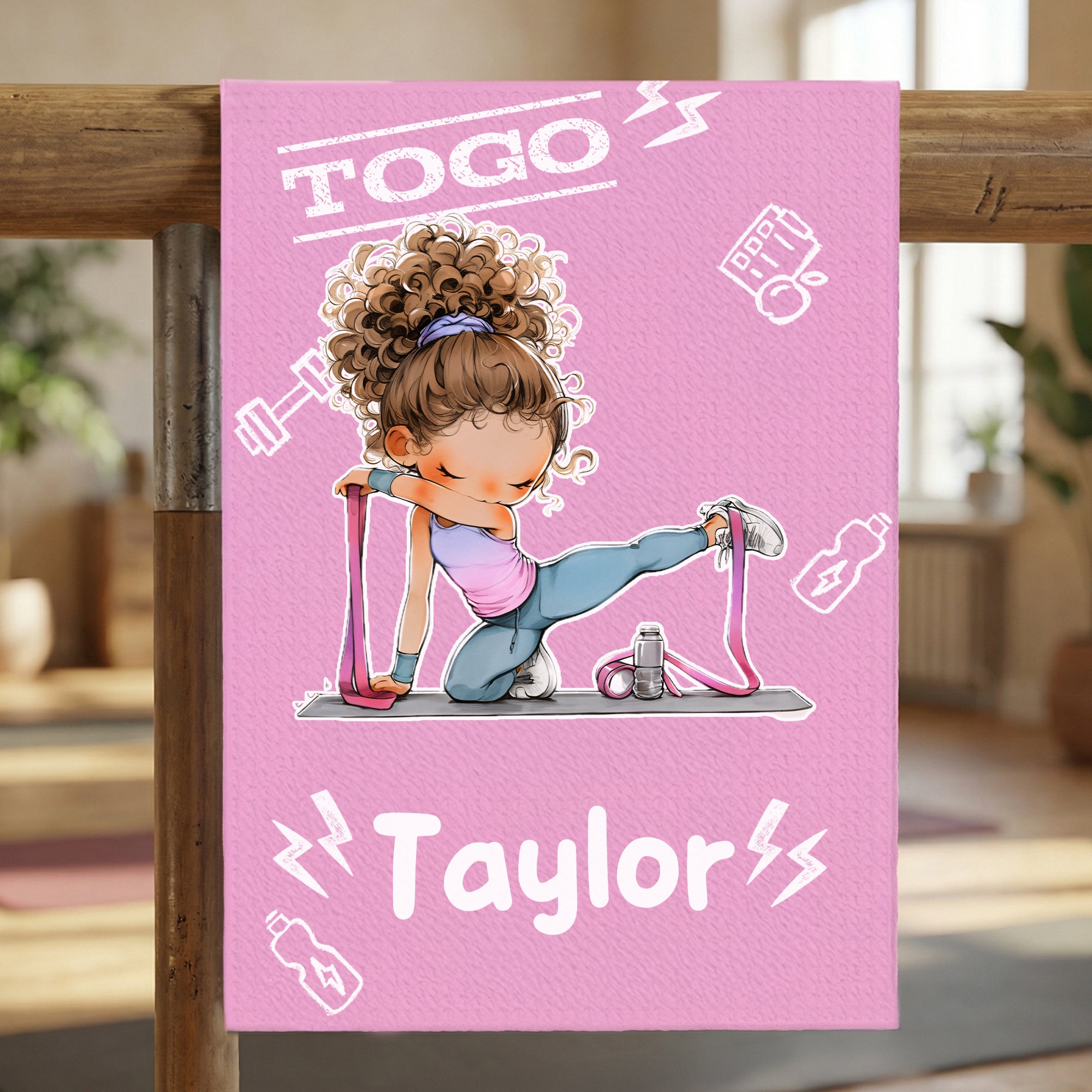 Toalla deportiva absorbente de secado rápido con nombre personalizada de dibujos animados de chica fitness Regalo de cumpleaños de uso diario para mujeres amantes del fitness