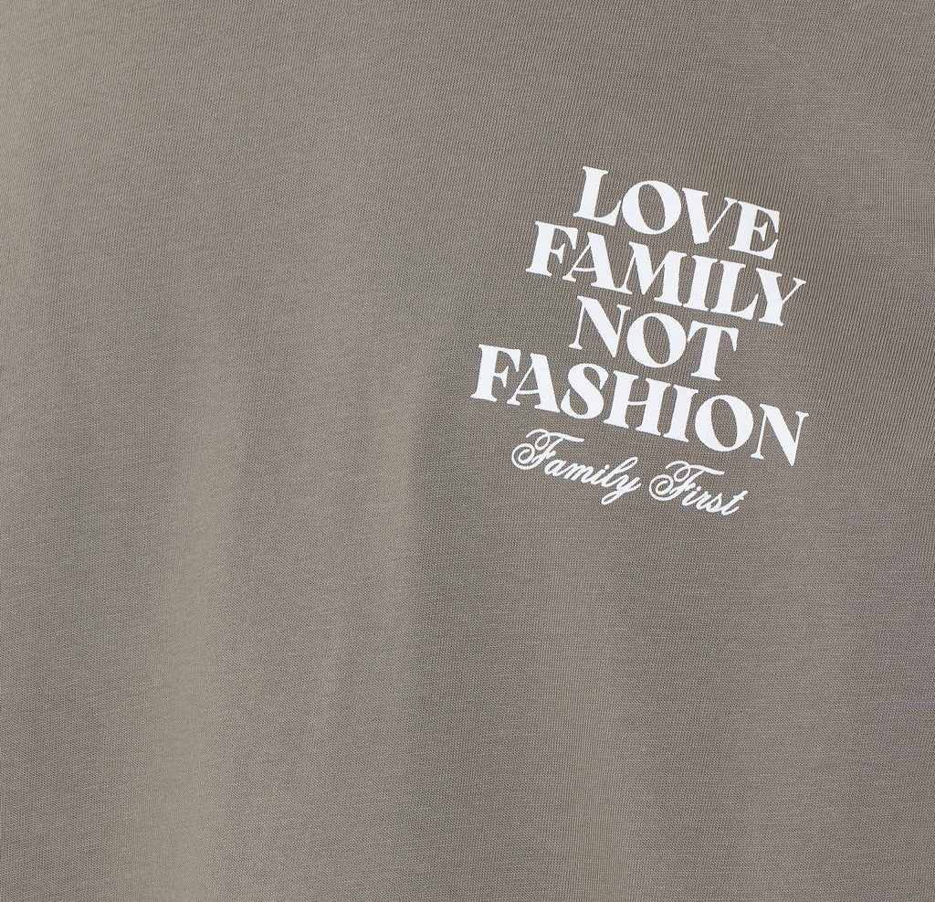 Family First T-shirts and Polos Green Cotton - S