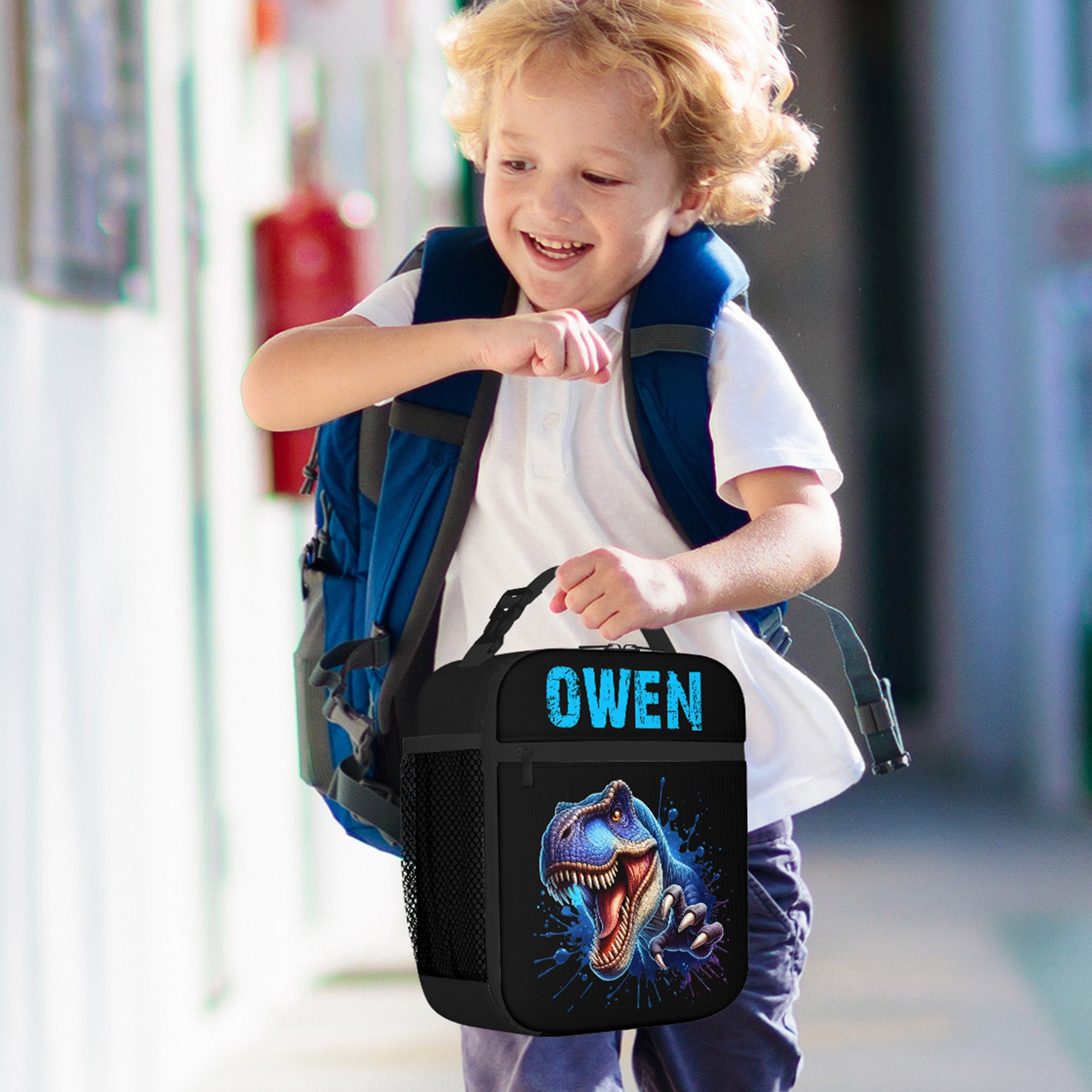 Bolsa de almuerzo aislante personalizada con nombre, estampado de dinosaurio, multicolor, esencial para viajes diarios Regalo de cumpleaños de vuelta al cole para niños y niñas