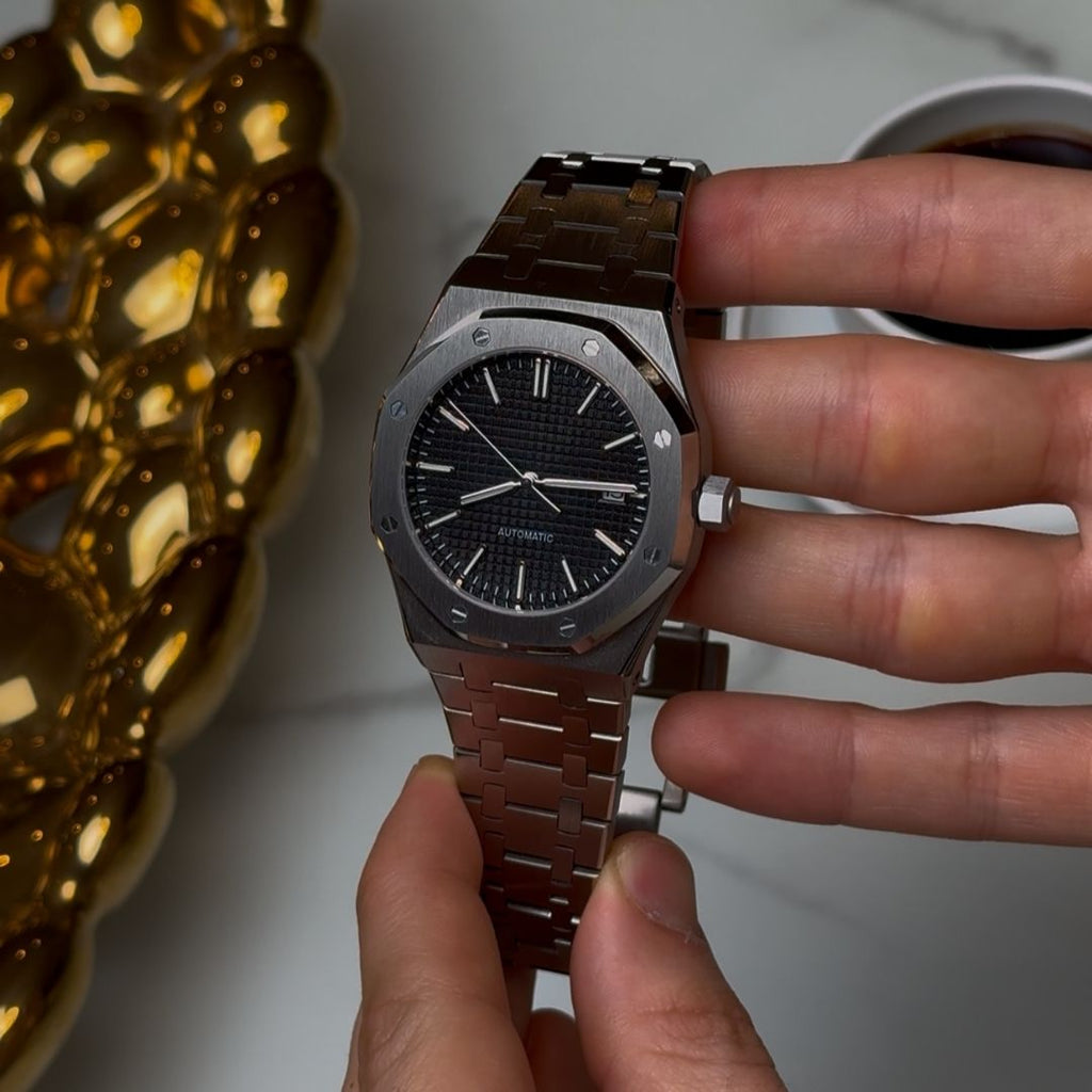 Royal Seikoak Black | HW Design