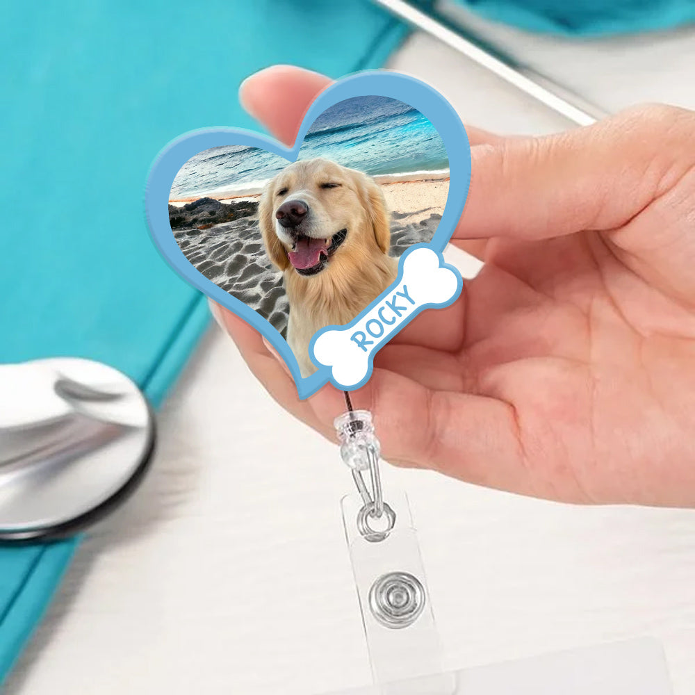 Personalizado Corazón Mascota Foto Acrílico Retráctil Insignia Carrete con Insignia Buddy Cumpleaños Vet Tech Accesorios Regalo para Veterinarios Pet Lovers