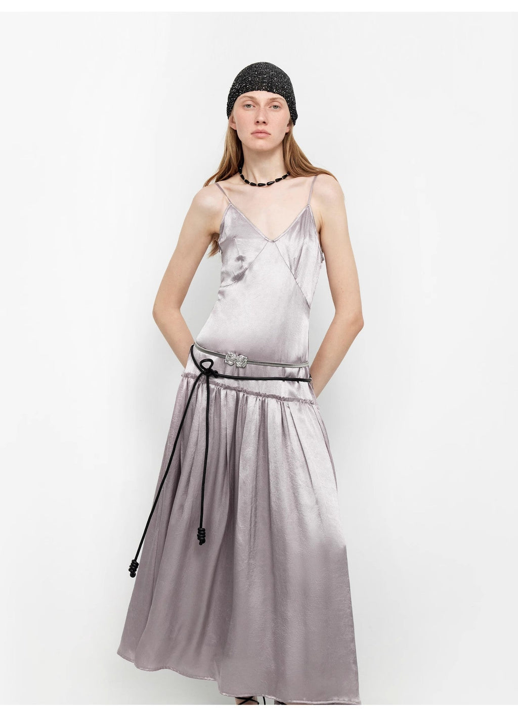 Girls' Letterhead Luxurious and light, glossy and silky 100% acetate low-waisted long suspender dress