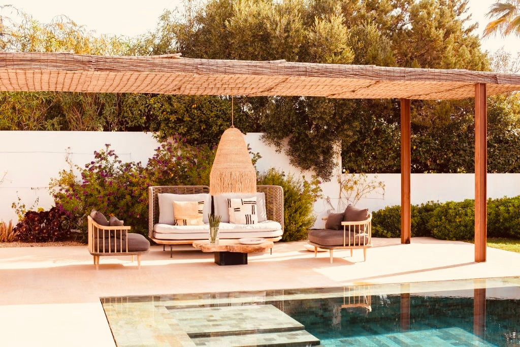 Beachfront Ibiza Villa Hideaway in Es Cubells