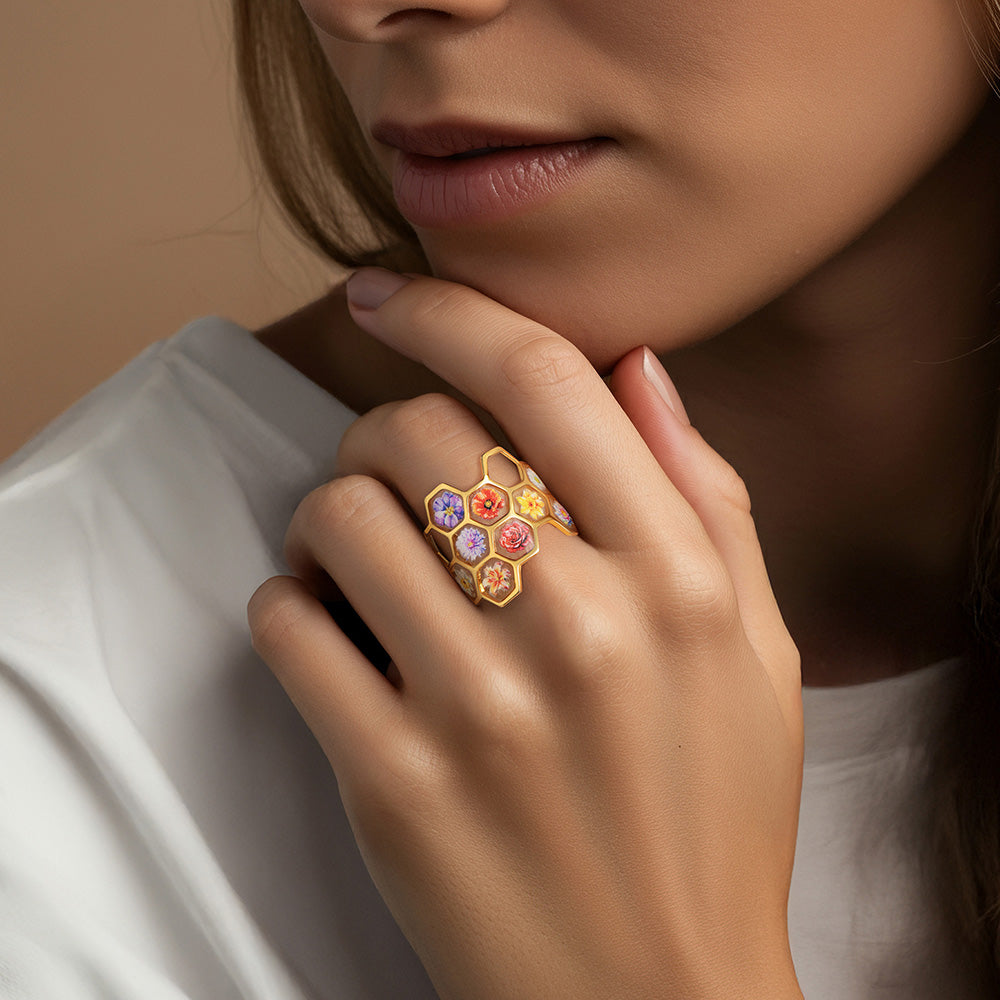 Personalizado nido de abeja 1-12 Anillo de flores de nacimiento con texto grabado Joyería delicada Cumpleaños Día de la Madre Regalo de despedida de soltera para las mujeres