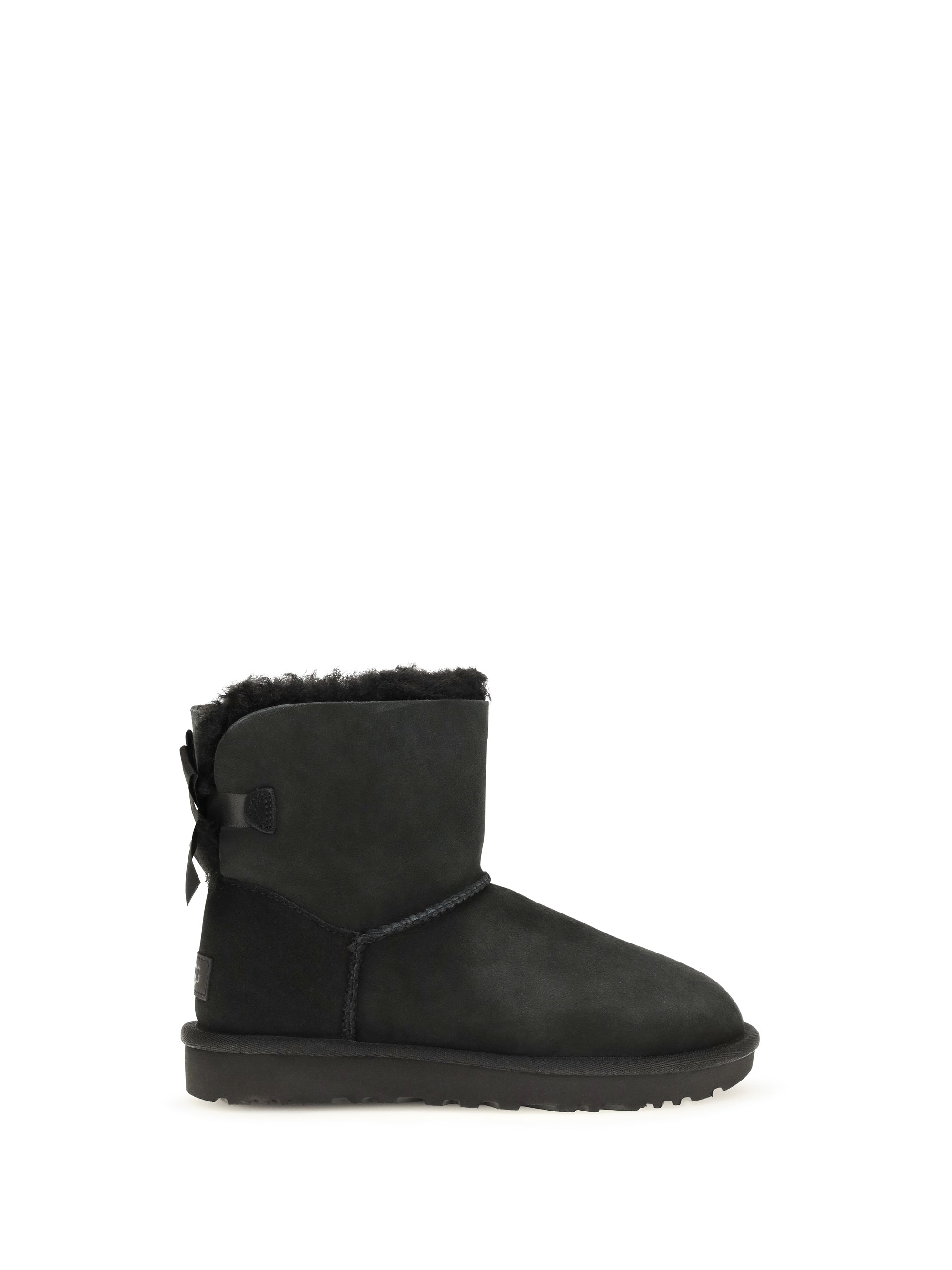 Bota UGG — Negra