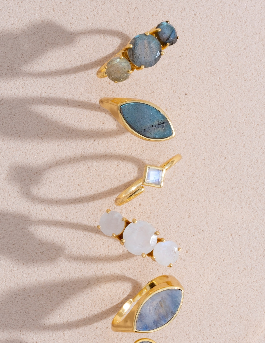 Anillo Moonlight Gris