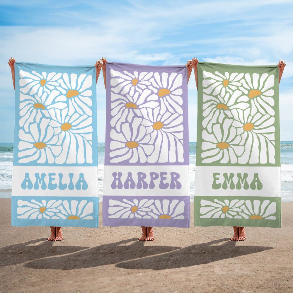 Toalla de playa personalizada con nombre, estampado de margaritas, suave, de secado rápido, esencial para las vacaciones de verano, regalo de cumpleaños para mujeres y niñas