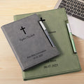 Personalizada Comunión Cruz Nombre Texto Fecha PU Cuero Diario Cuaderno con bolígrafo y 160 páginas rayadas Cumpleaños Oración Regalo religioso para los cristianos