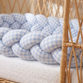 Trenza Protectora VICHY Grande CELESTE Cuna y Cama 200cm en Algodón | Sueños de Cigüeña