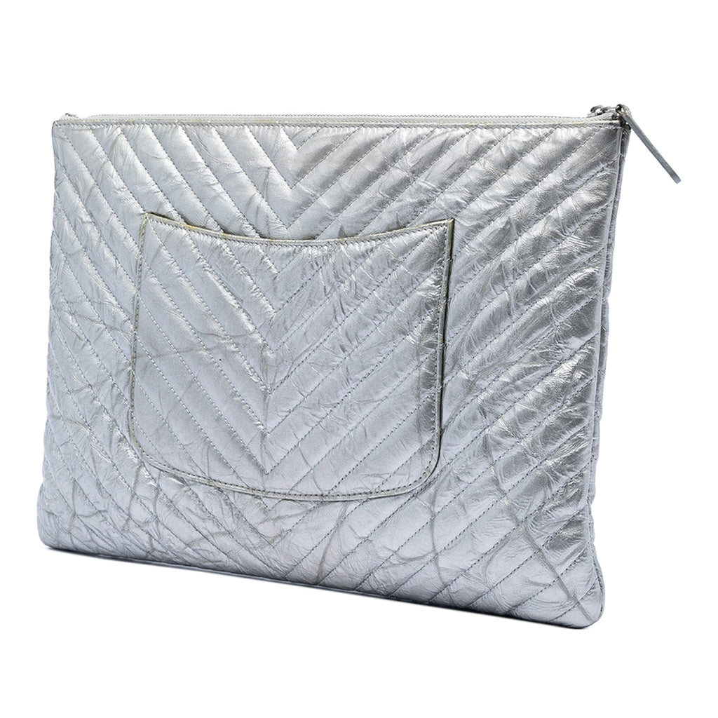 Large Chevron Metallic Aged Calfskin O Case Clutch