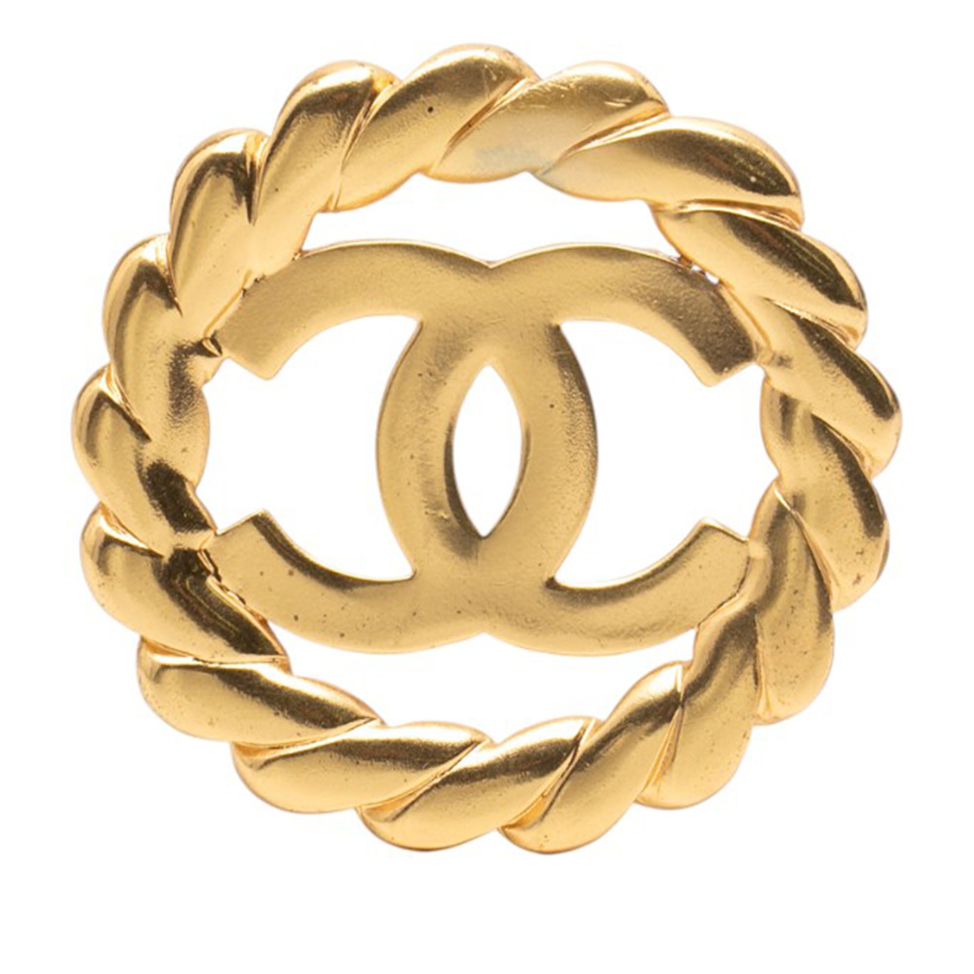 CC Gold Plated Round Brooch