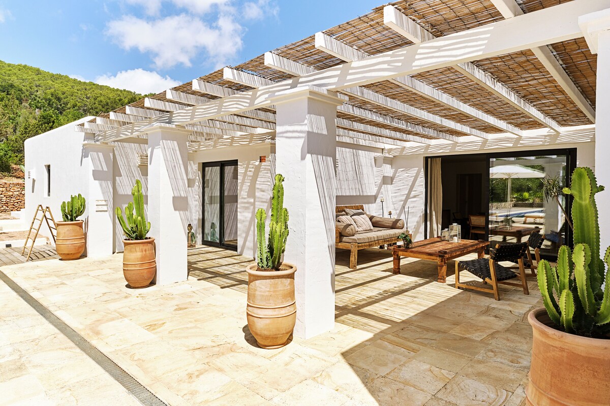Ibiza Holiday Villa with Nordic Interiors in Santa Eulalia