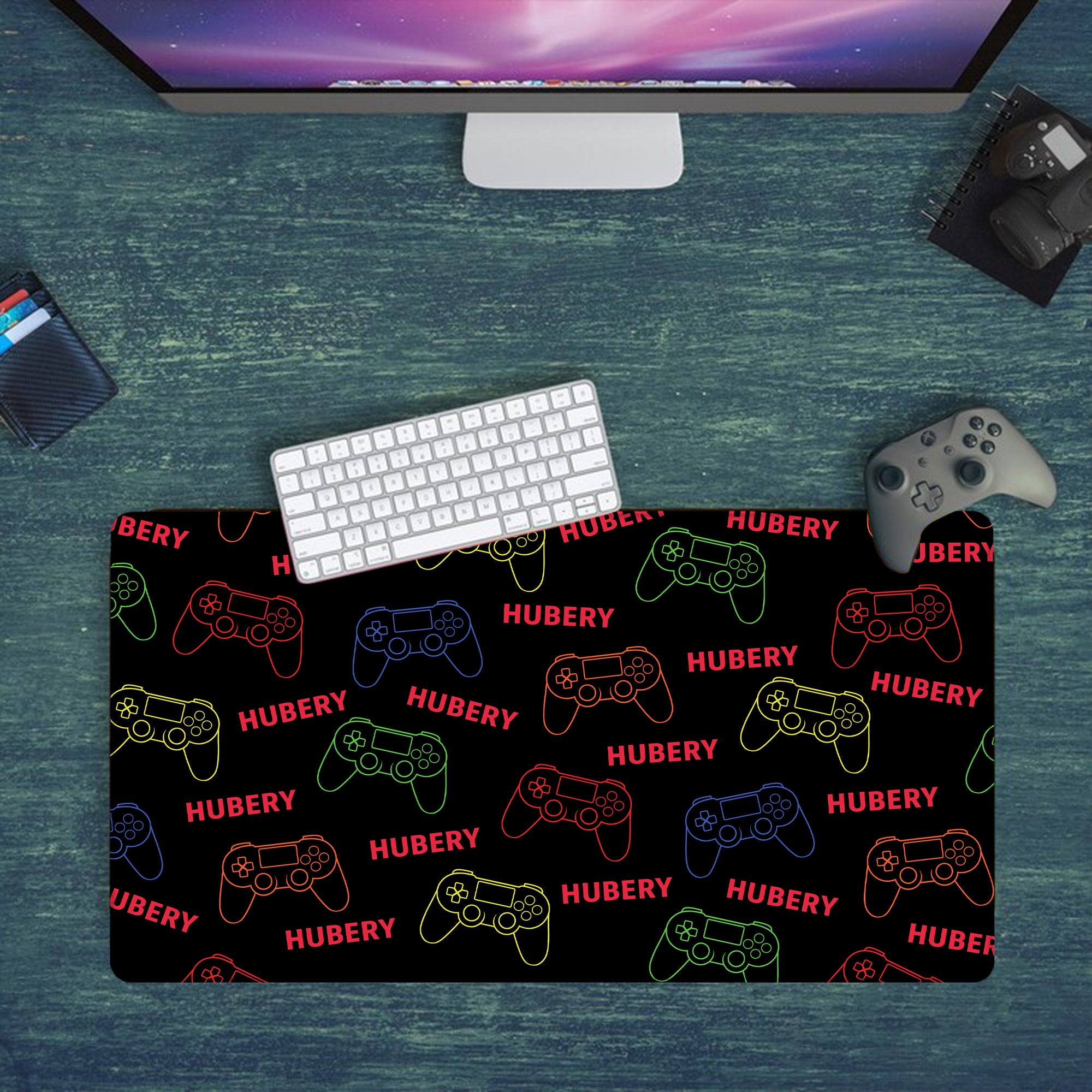 Alfombrilla de ratón antideslizante de gran tamaño personalizada con nombre Gamepad Design Accesorio de oficina Regalo de cumpleaños para estudiantes Colegas Amigos