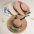 Sombrero de playa trenzado personalizado con flores y nombre Accesorio de verano Cumpleaños Vacaciones Luna de miel Regalo para mujer