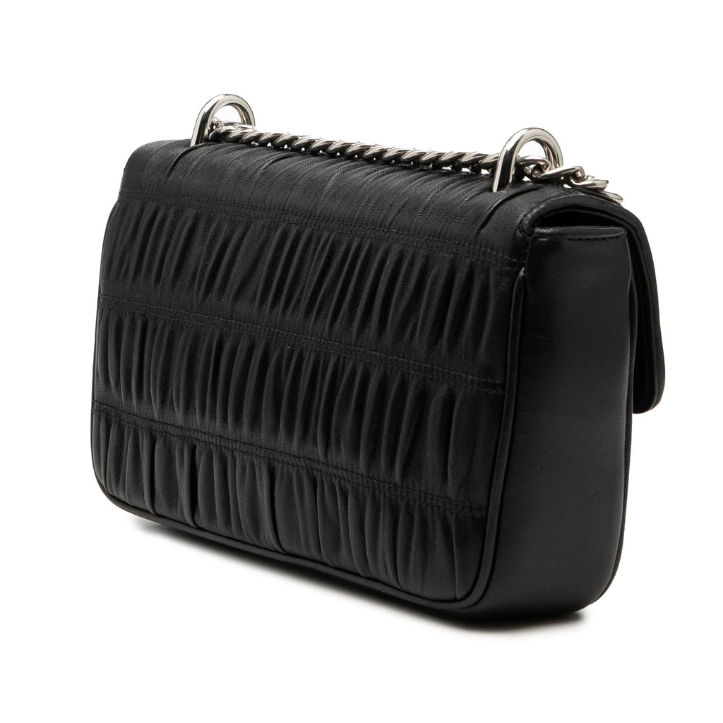 Nappa Gaufre Chain Flap