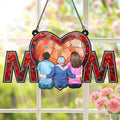 Personalizado Cartoon Character Back View Heart Mom Window Hanging Suncatcher with Names Home Decor Mother's Day Birthday Gift for Woman