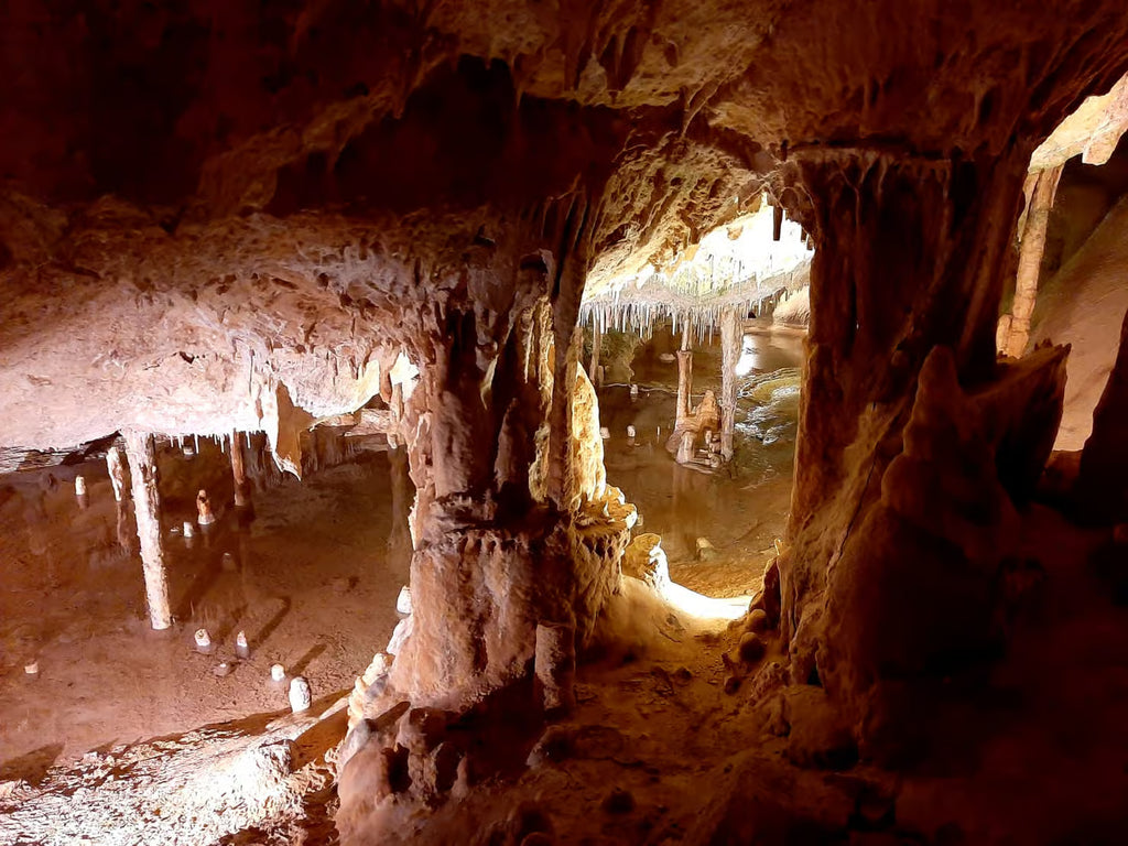 Can Marçá Cave Guided Tour in Puerto de San Miguel