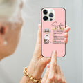Personalizada de dibujos animados de personajes jubilados Multicolor TPU funda del teléfono para el iPhone con el nombre de cumpleaños de jubilación de regalo para las mujeres