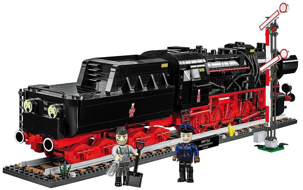 DR BR 52 Steam Locomotive & Railway Semaphore