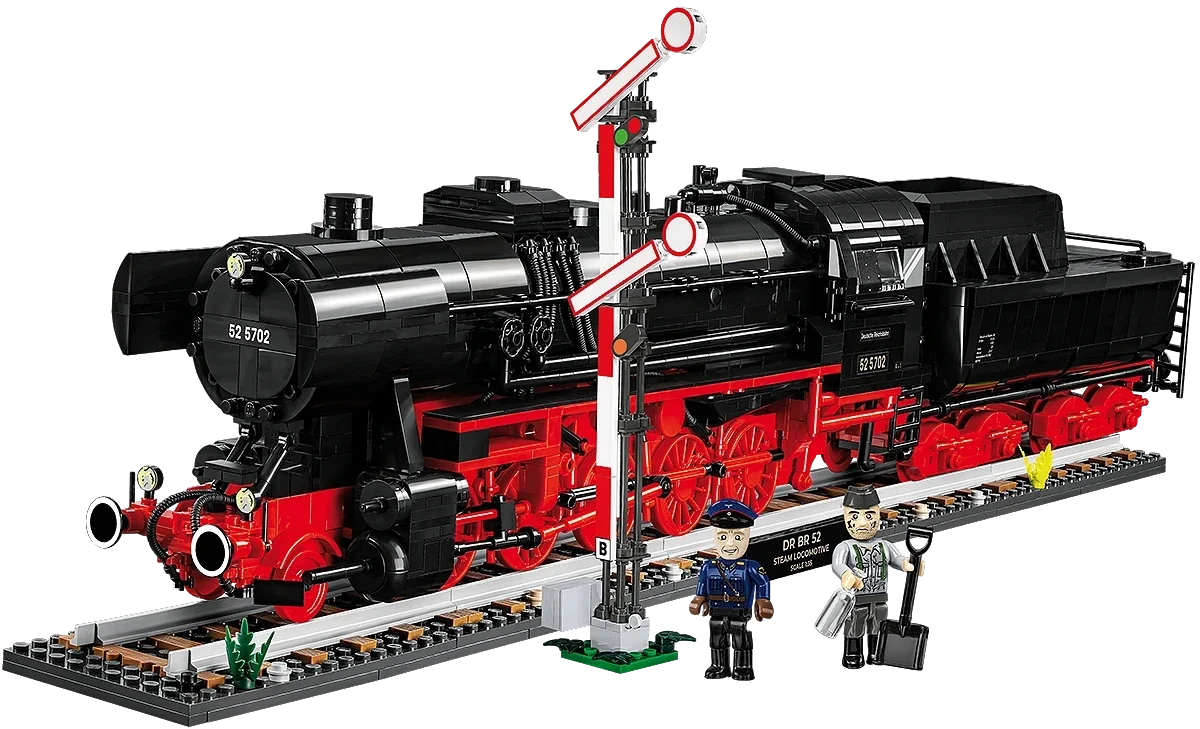 DR BR 52 Steam Locomotive & Railway Semaphore