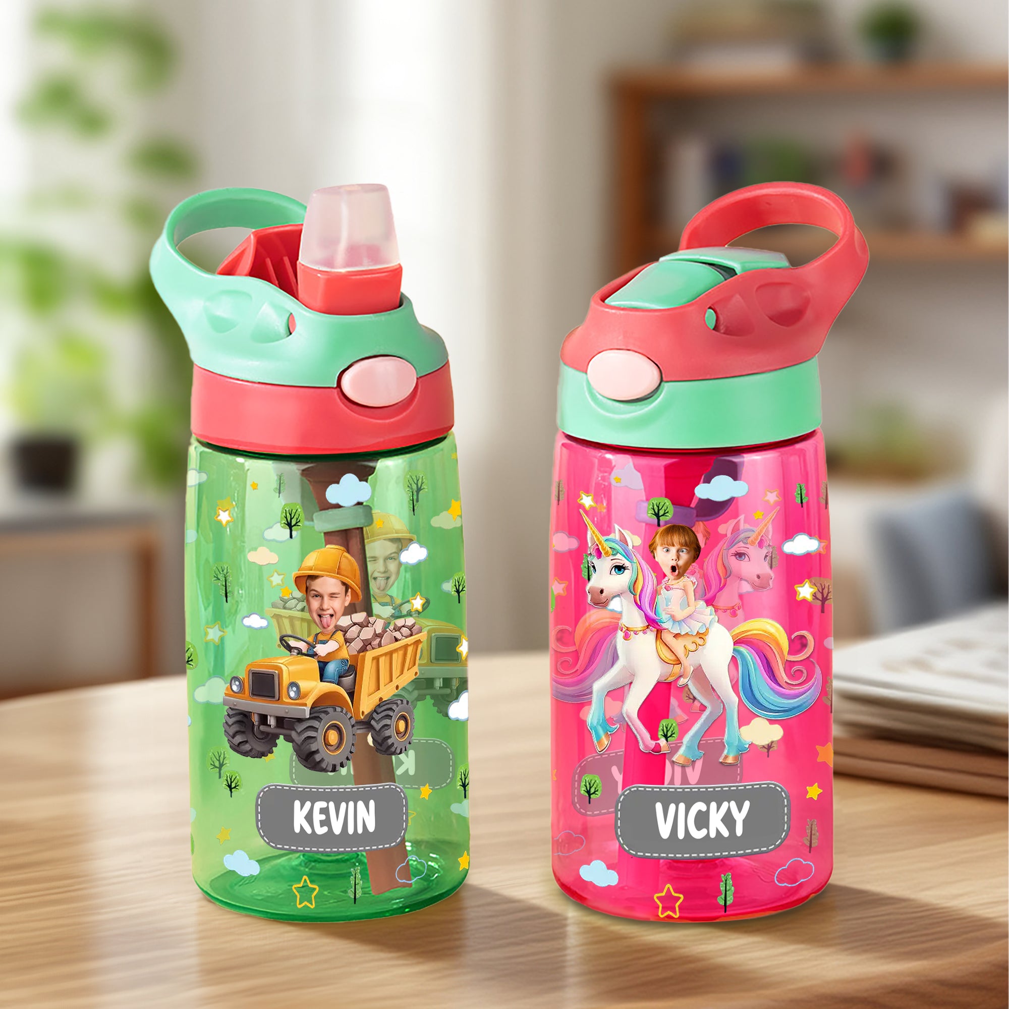 Botella de agua para niños con nombre personalizada con foto de la cara del casco de un vehículo Regalo de cumpleaños para niños y niñas