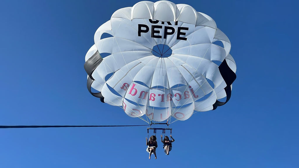 Parasailing Boat Cruise in Santa Eulària des Riu