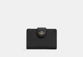 COACH® Women's Mediano Corner Zip Wallet en Negro | Cuir