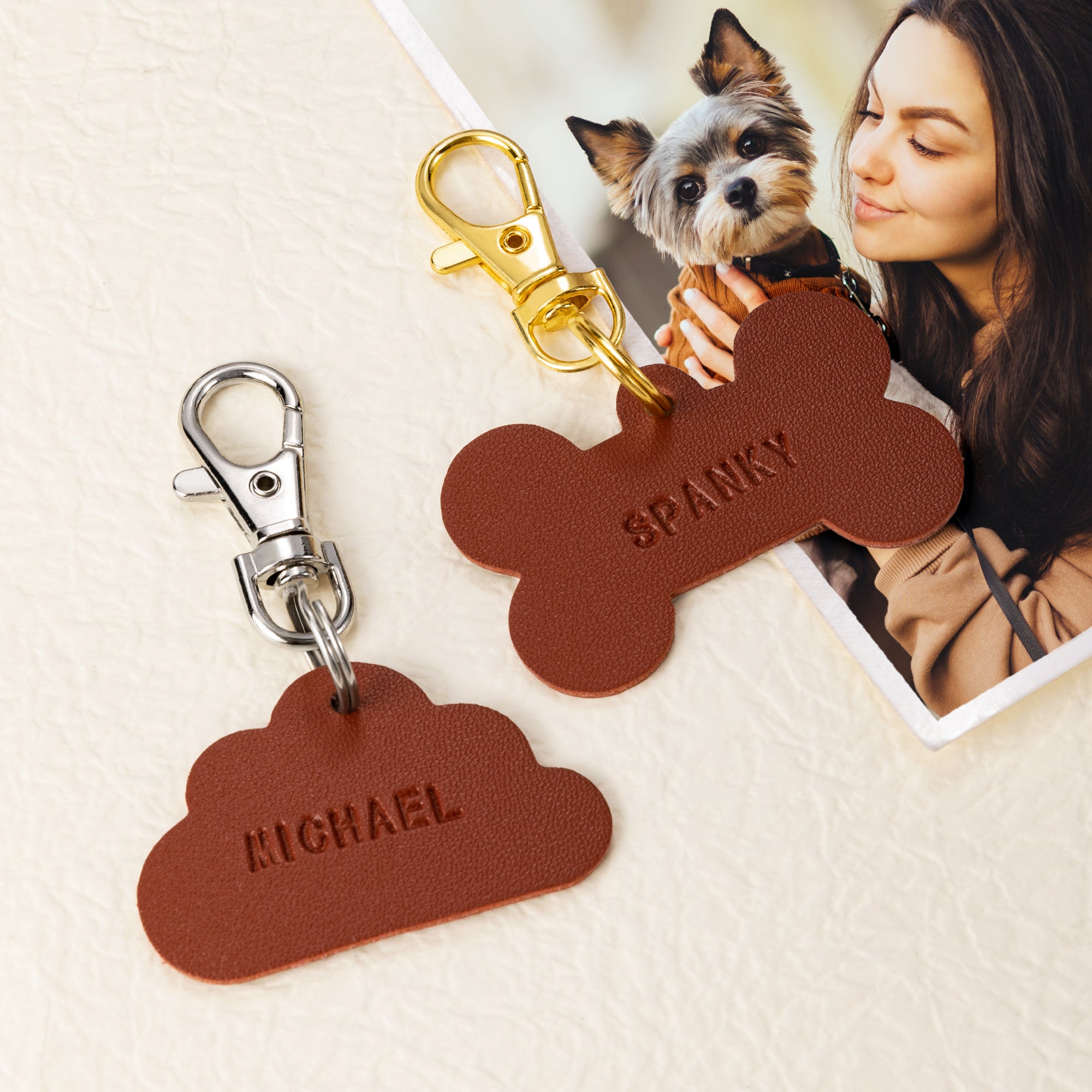 Personalizada de hueso en forma de corazón de la flor multicolor de cuero de la PU del animal doméstico de identificación de la etiqueta de nombre de cumpleaños de bienvenida de regalo para los dueños