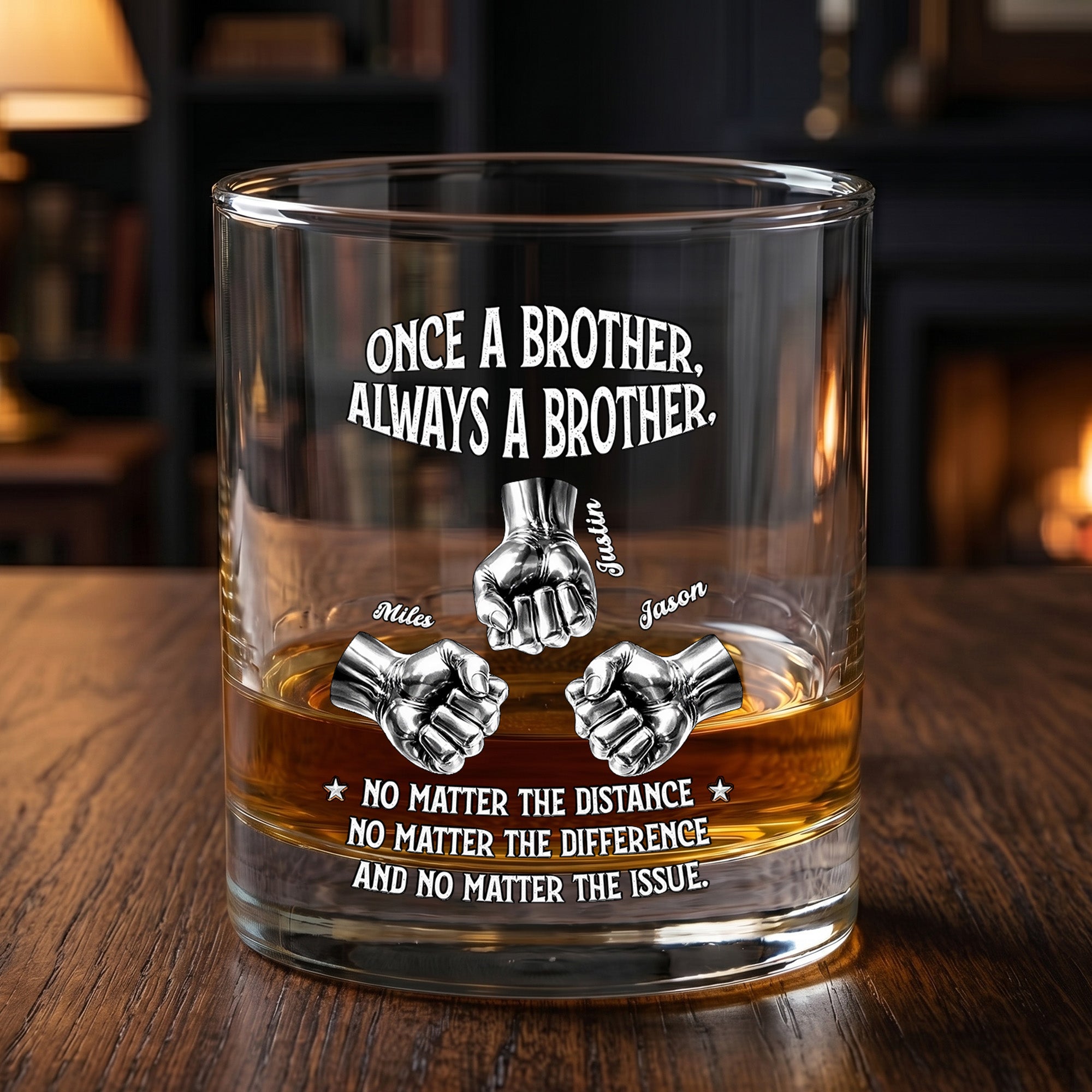 Personalizado 2-6 Golpes de puño 10 oz Rock Whiskey Glass con nombres Cumpleaños Aniversario Regalo para Hermano amante del whisky